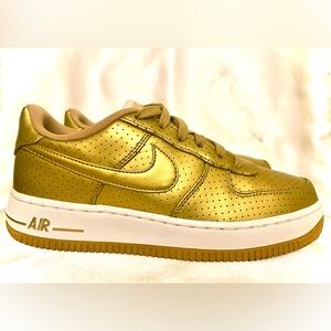 Nike Air Force 1 sneakers